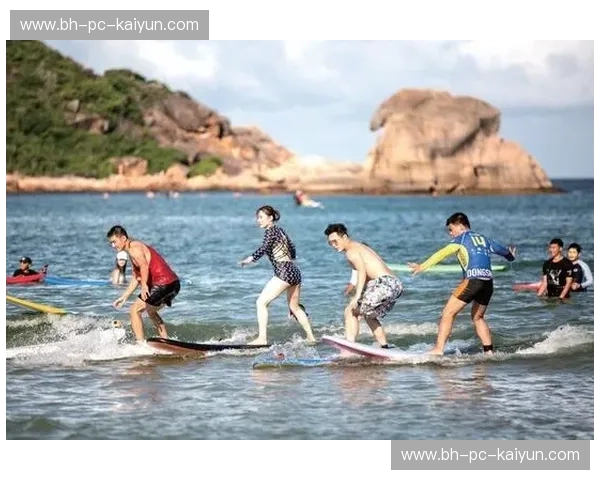 冲浪，不止于浪花：让海风带你重启生活的五感